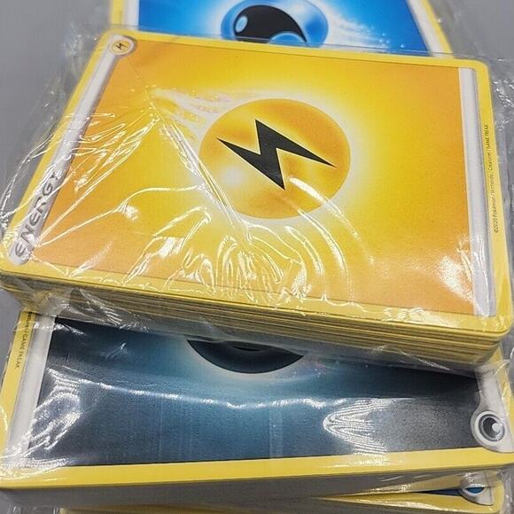 Pokemon Sealed Energy Cards x 7 Packs Bundle Assorted Brand New - Picture 5 of 7